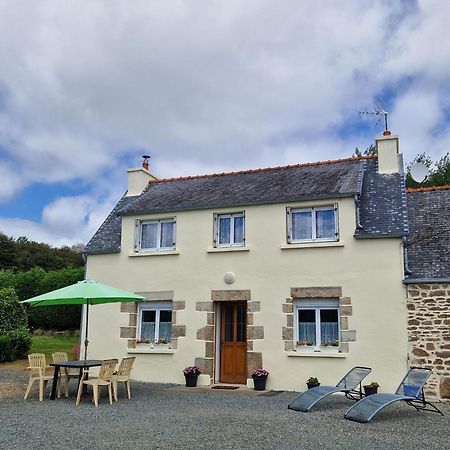 Holiday Home In The Countryside Near The Beach Guerlesquin Buitenkant foto